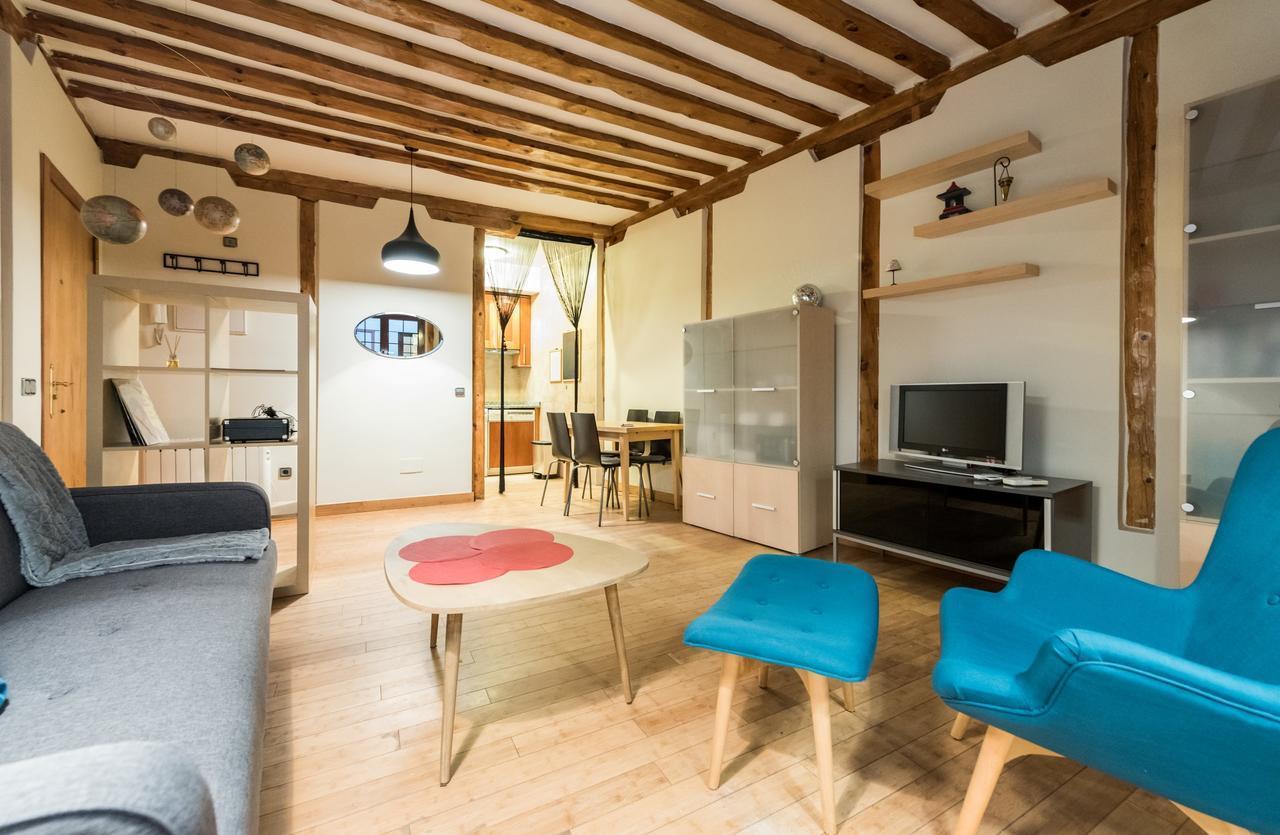 Latina Apartment Madrid Exterior photo